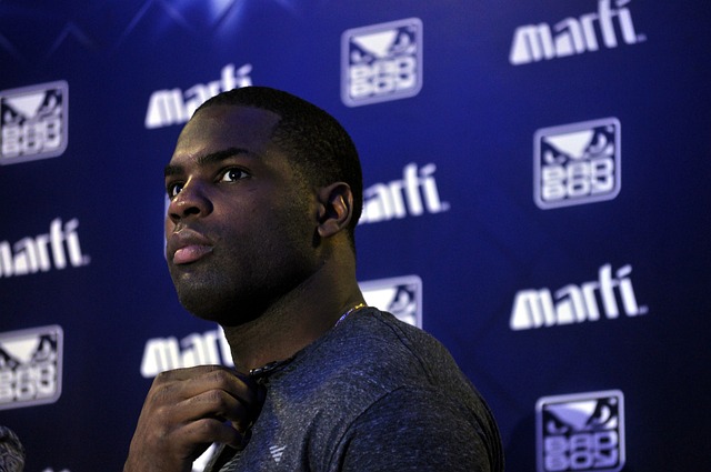 仅是两队实 仅是两队实